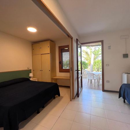 African Beach Hotel-Residence Manfredonia Kültér fotó