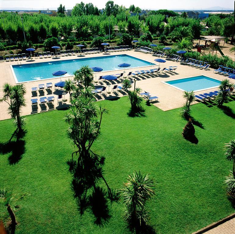 African Beach Hotel-Residence Manfredonia Kültér fotó