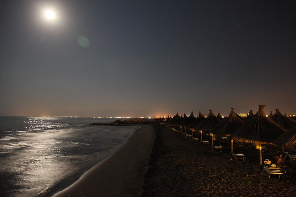 African Beach Hotel-Residence Manfredonia Kültér fotó