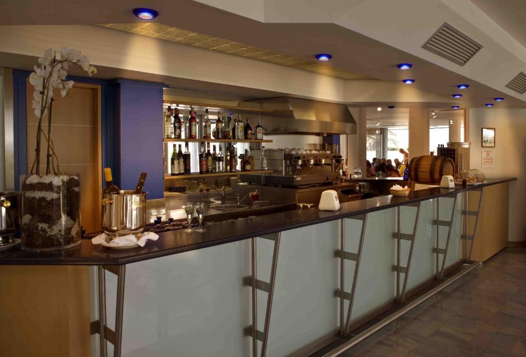 African Beach Hotel-Residence Manfredonia Kültér fotó