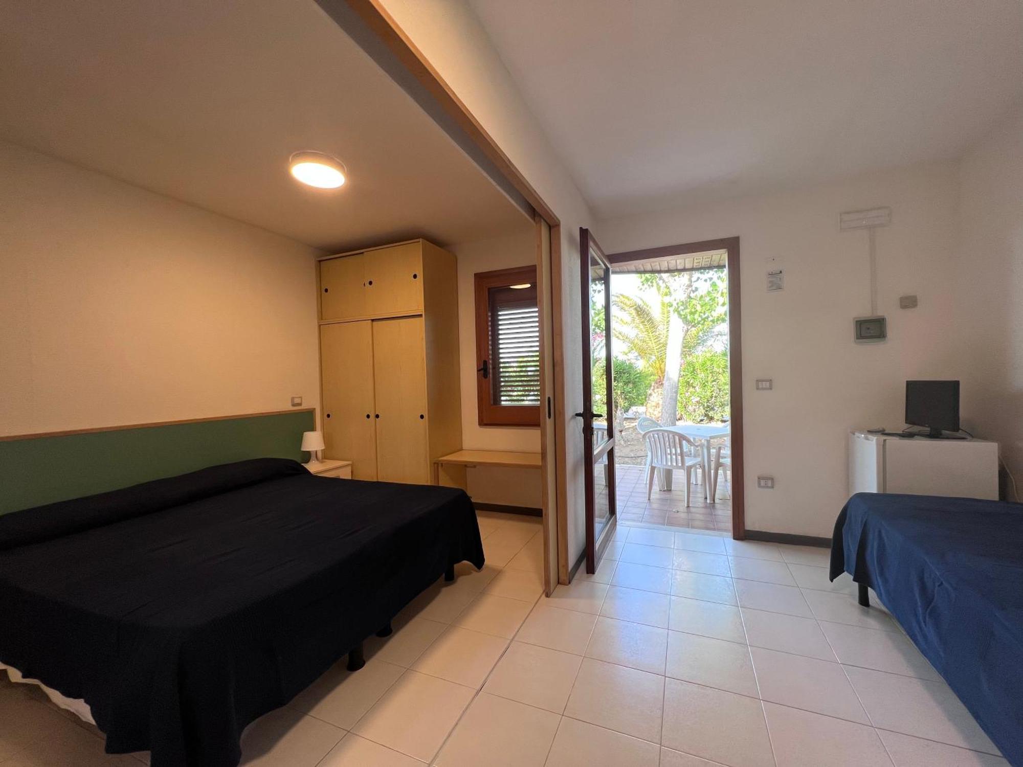 African Beach Hotel-Residence Manfredonia Kültér fotó