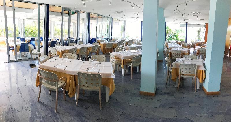 African Beach Hotel-Residence Manfredonia Kültér fotó