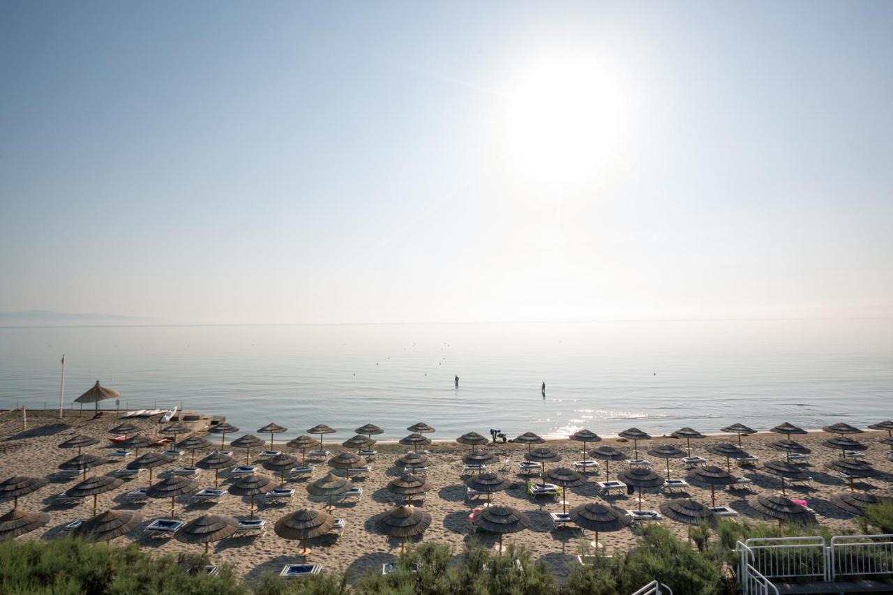 African Beach Hotel-Residence Manfredonia Kültér fotó