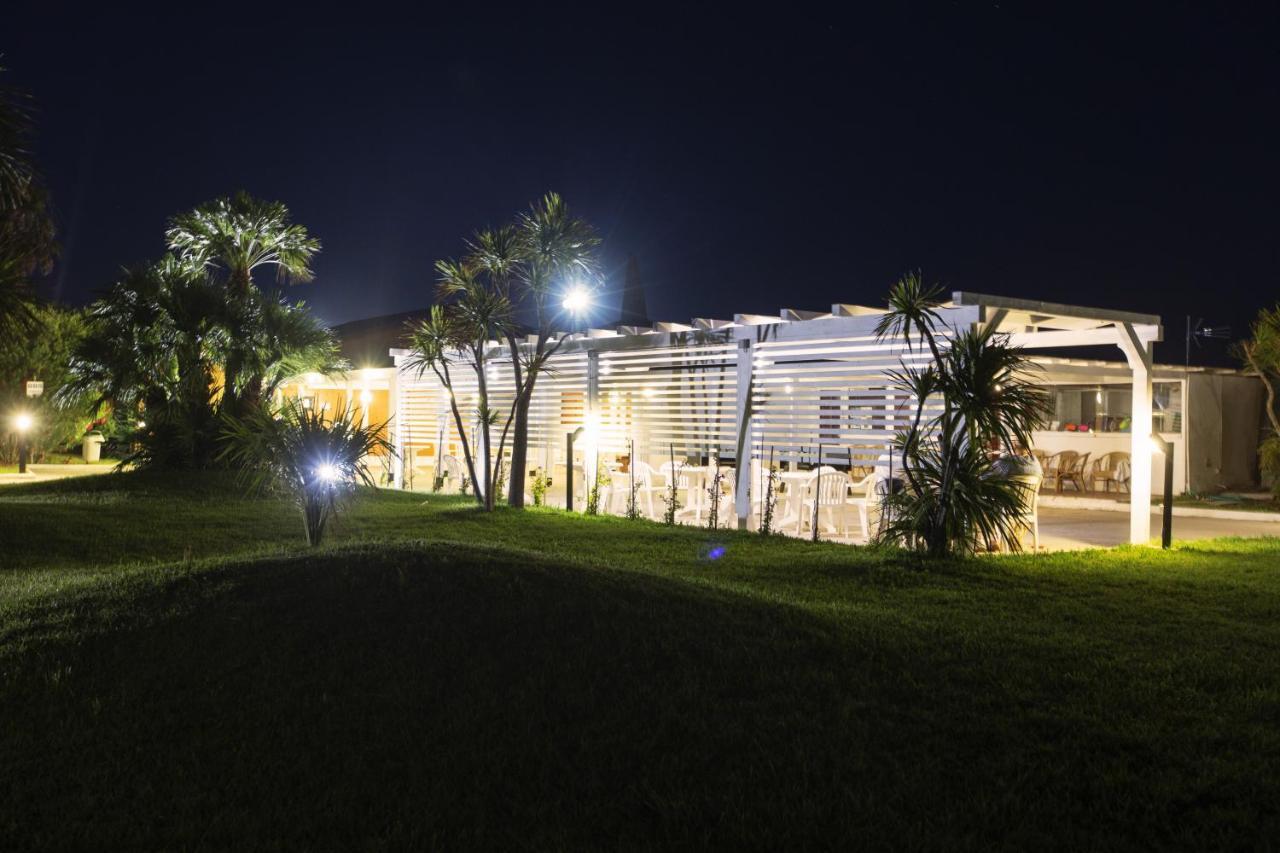 African Beach Hotel-Residence Manfredonia Kültér fotó