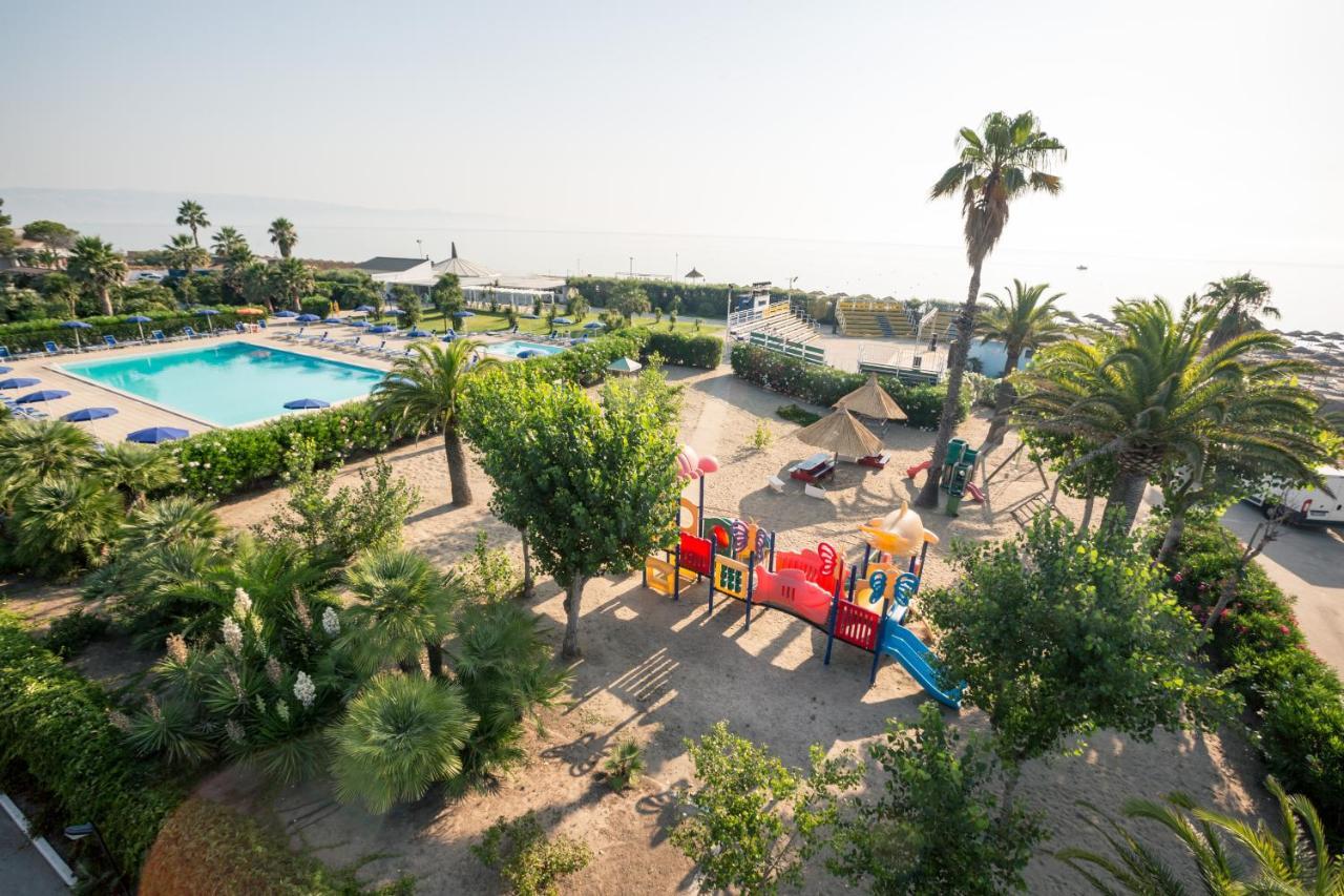 African Beach Hotel-Residence Manfredonia Kültér fotó